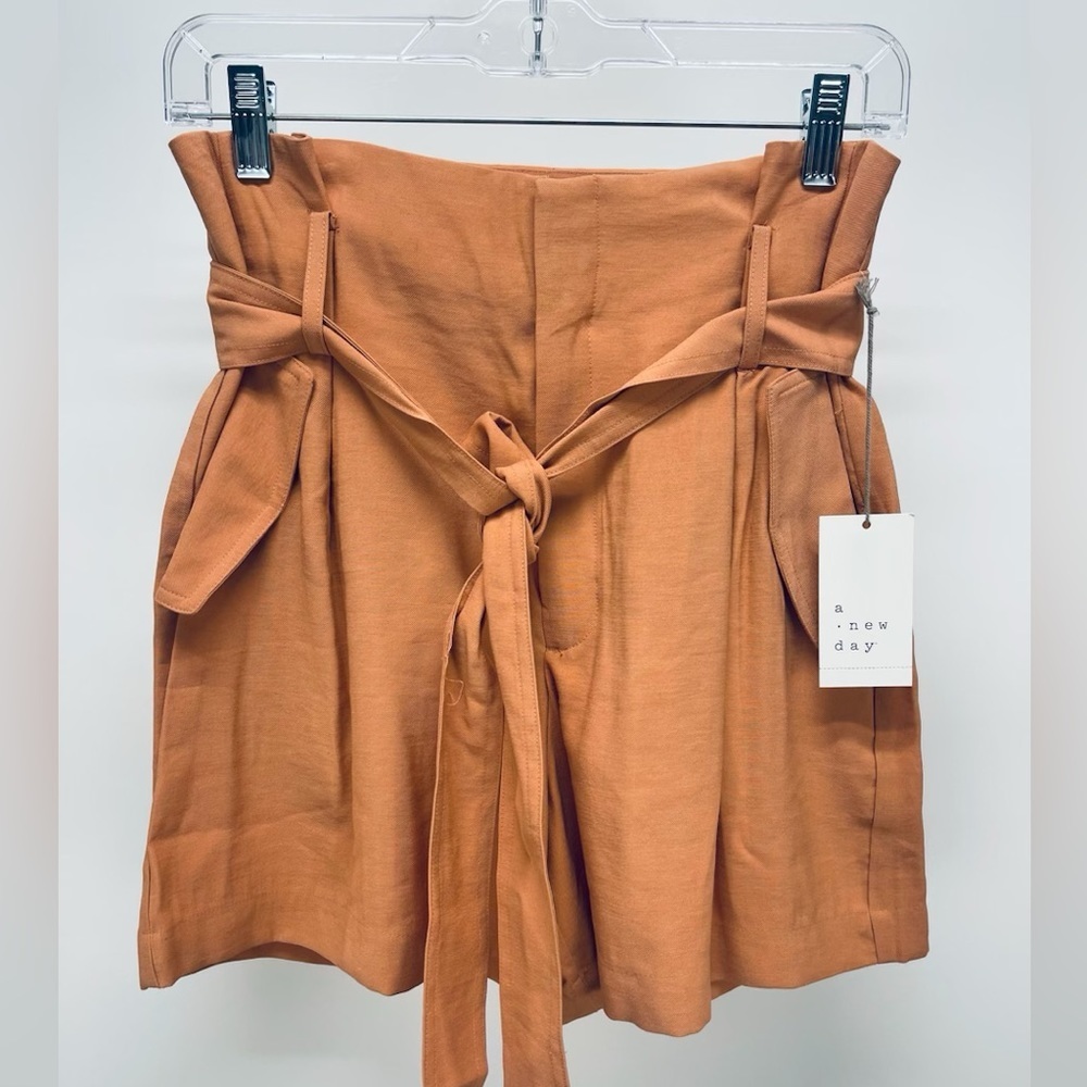 A New Day Women’s High Waish Short Flat Front Brown  Size 0
